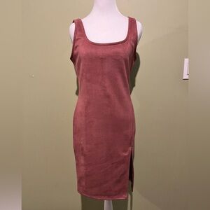 Iris‎ Mauve Sleeveless Dress